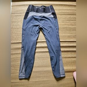 Gap Fit Scult Compression Leggings